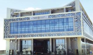 «الموارد البشرية» تدعو للالتزام بإجراءات السلامة في مواقع العمل