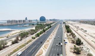 صيانة 83 جسراً ونفقاً ونحو مليون متر مربع من الطرق في أبوظبي