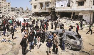 «الإحصاء الفلسطيني» لـ «الاتحاد»: أزمة غزة تضع جيلاً كاملاً أمام مستقبل محفوف بالمخاطر