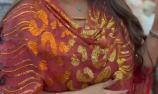 شاهد بالفيديو.. الفنانة عوضية عذاب تدخل في وصلة رقص مثيرة بــ”طربوش” الظار والجمهور يتهمها بتقليد هدى عربي