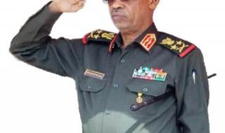 خرج الفريق ابن عوف ذات صباح قبل سنوات خلون ليقول في بيانه الشهير إنه قد تمّ التحفظ علي رأس النظام في مكان آمن !!