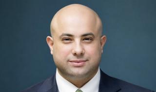 العنكوشي يدعو إلى تغليب المصلحة الوطنية واحترام التوقيتات الدستورية