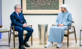 عبدالله بن زايد يستقبل المستشار الأول لرئيس الوزراء الكندي لشؤون السياسة الخارجية والدفاع والأمن