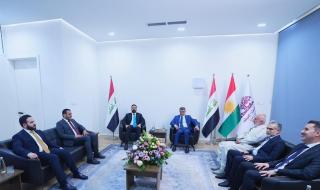 الزيدي وصالح يؤكدان أهمية توحيد الرؤى والمواقف وتغليب المصلحة الوطنية