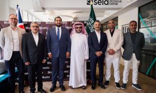 سفير خادم الحرمين الشريفين لدى المملكة المتحدة يفتتح المقر الدولي لشركة صلة في لندن برفقة رئيس هيئة الترفيه
