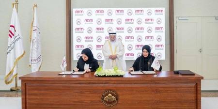 حاكم الشارقة يشهد توقيع مذكرة تعاون بين جامعة كلباء ومؤسسة نماء للارتقاء بالمرأة