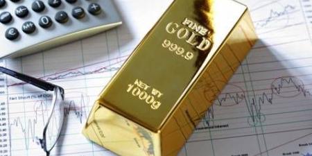الذهب يبدأ فى التعافي استنادًا على تباطؤ أسعار النفط العالمية