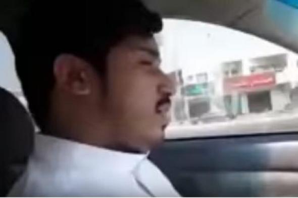 السعودية | بالفيديو: عمل إنساني يقدمه مقيم هندي لمسنة سعودية يثير الإعجاب والعنصرية في آن واحد