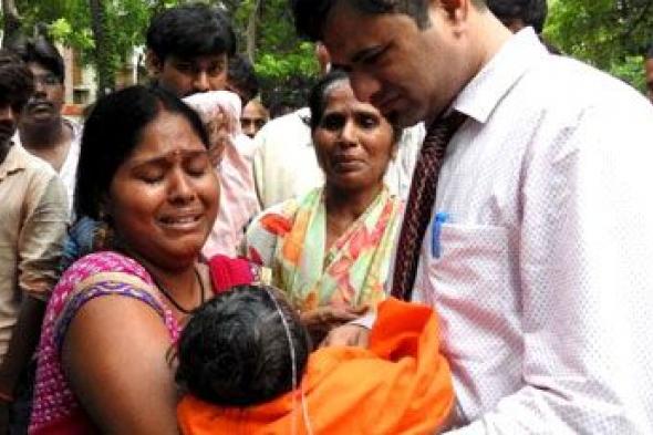 عدم سداد الرسوم  يقطع  الاوكسجين عن مستشفى شمال الهند ويؤدى لوقاة 60 طفلا
