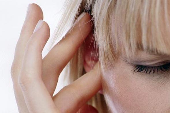دراسة تكشف علاقة بين “طنين الأذن” والمخ !