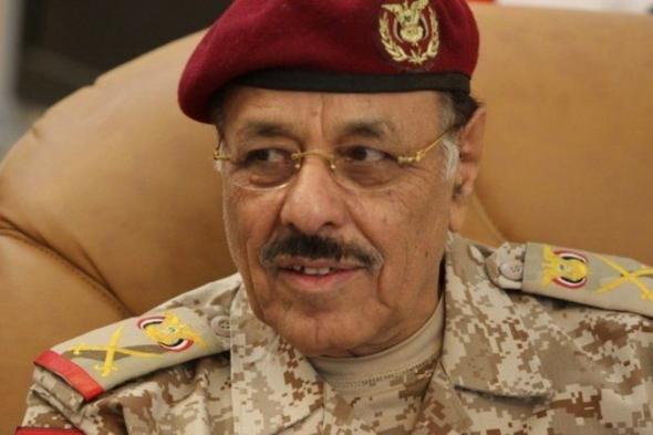 نائب الرئيس اليمني: قيادة المملكة تراعي أوضاع المغتربين كافة