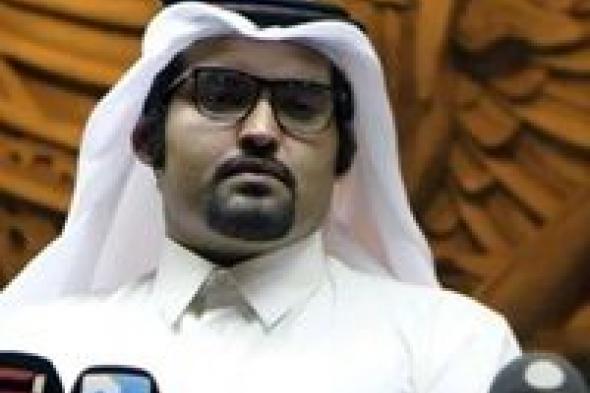 ماذا قال خالد الهيل عن جلوس مندوب الدوحة منعزلاً في القمة العربية؟