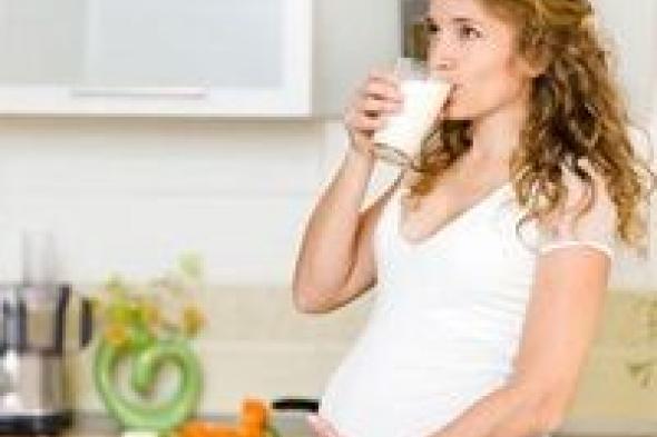 النظام الغذائي المتوازن يساعد على تقليل مشاكل الحمل