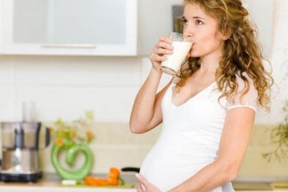 النظام الغذائي المتوازن يساعد على تقليل مشاكل الحمل