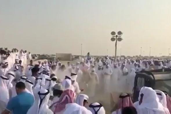 السعودية | شاهد طريقة تنظيم الحمدين في دفن جثمان الفنان عبدالعزيز جاسم