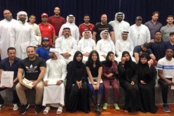 الامارات | 3 مواطنات يحصلن على شهادة «مدرب قوة بدنية»