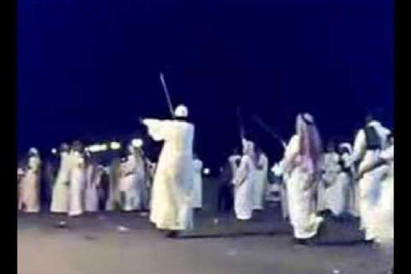 بالفيديو : سعوديون يعتذرون للشعب السوداني عن إساءة المهرج الذي ظهر وهو يرقص بمؤخرته بالزي السوداني