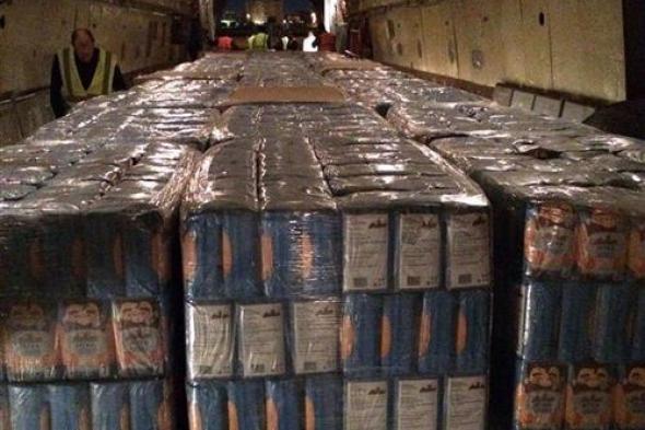 وصول طائرة مساعدات تحمل 32 طن من دقيق الخبز إلى مطار الخرطوم