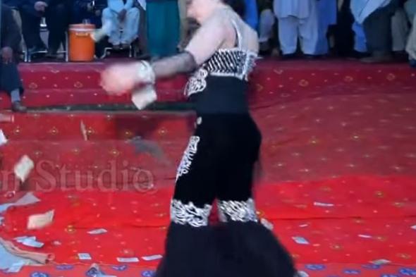 الراقصة الباكستانية ميهاك مالك - 4