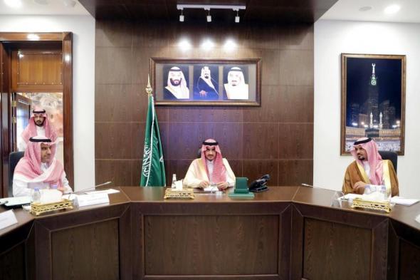 نائب أمير مكة يستعرض خطوات إنشاء مركز البيانات لإمارة المنطقة