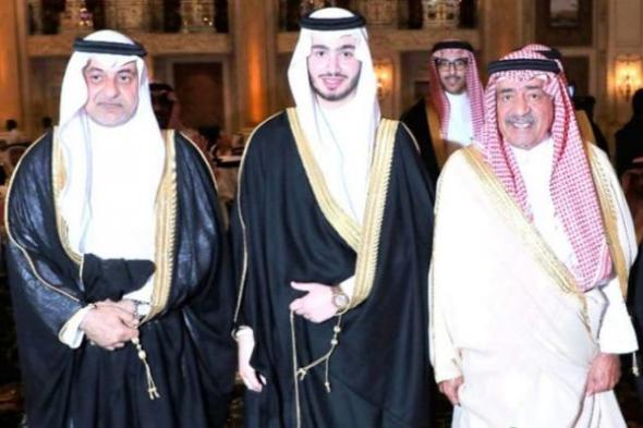 السعودية | الأمير مقرن بن عبدالعزيز يشرف حفل عقد قرآن ..ال السيد والمدرس
