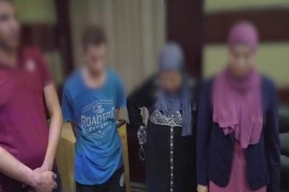 فيديو يكشف تفاصيل اختطاف طفل وتحريره من أيدي خاطفيه بسوهاج