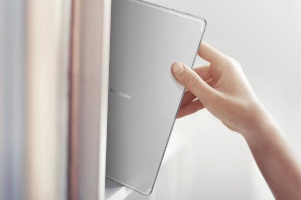 الجهاز اللوحي المنتظر Galaxy Tab S6 يتأنق في مجموعة من الصور الرسمية المسربة