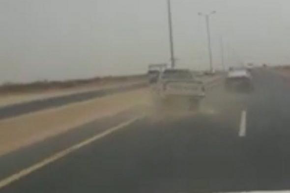 شاهد 10 ثواني فقط توثق ابشع حادث في مدينة جازان السعودية .. ومواقع التواصل الاجتماعي تشتعل .. «فيديو»