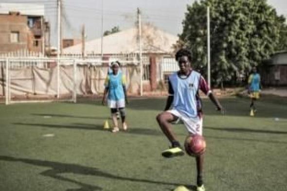 بعد سنوات عجاف.. فريق كرة قدم نسائي لأول مرة في السودان
