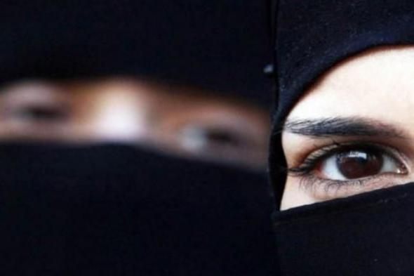 شاهد : فتاة السعودية حسناء تكتب على جسدها رسالة صادمة لولي العهد السعودي .. وهذا نص ماورد فيها