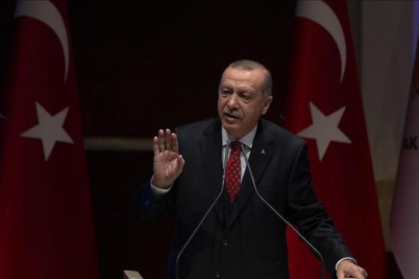أردوغان يكشف “الورقة” التي هددت بها السعودية باكستان بشأن “قمة كوالالمبور”
