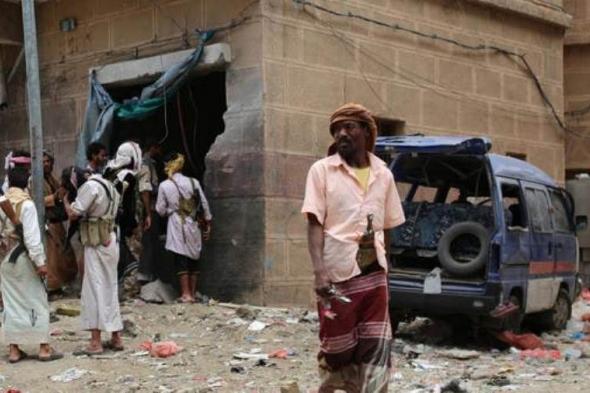 8 قتلى بصاروخ باليستي أطلقه الحوثيون على حي سكني بمأرب
