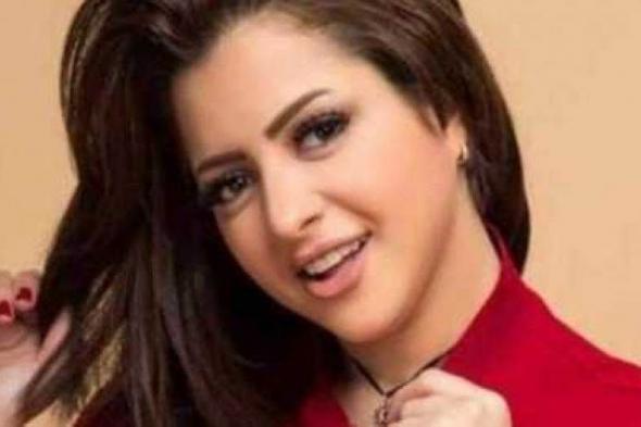 بعد أزمة الفيديوهات الإباحية.. منى فاروق:  "سامحوني" أنا عايزة أعيش بالحلال