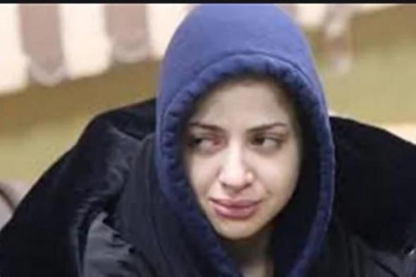 دفعها للتهديد بالانتحار.. القصة الكاملة لأزمة فيديو منى فاروق