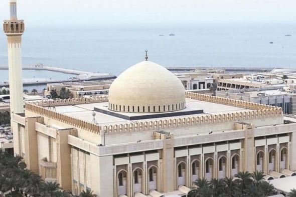 مساجد الكويت تضيف جملة جديدة على الآذان في المساجد بسبب فيروس كورونا - شاهد