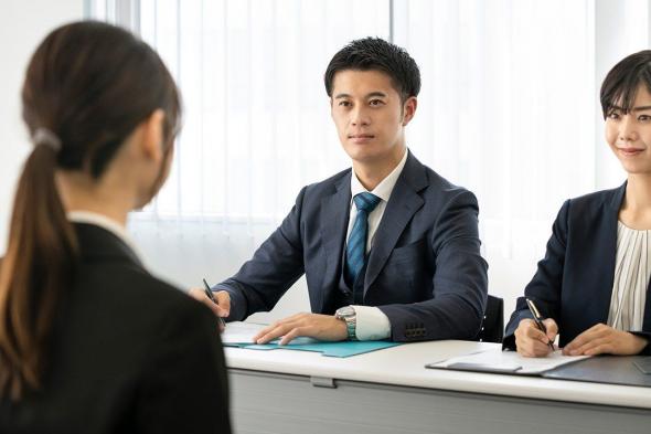اليابان | أحدث الاستطلاعات تؤكد على عمق مشكلة التمييز على أساس الجنس في بيئة العمل اليابانية