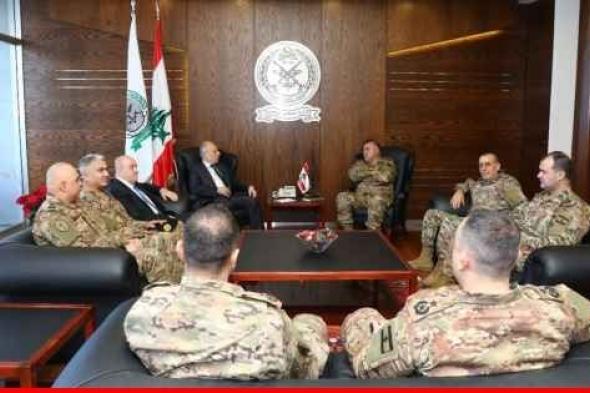 وزير الدفاع التقى رئيس المحكمة العسكرية في اليرزة