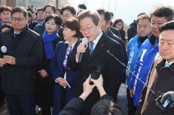 زعيم المعارضة بكوريا الجنوبية يتماثل للشفاء بعد حادثة الطعن
