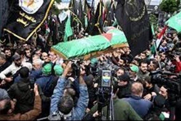 قيادي في حماس خلال تشييع جنازة العاروري: العدو لن يحبط الشعب بعمليات الاغتيالات