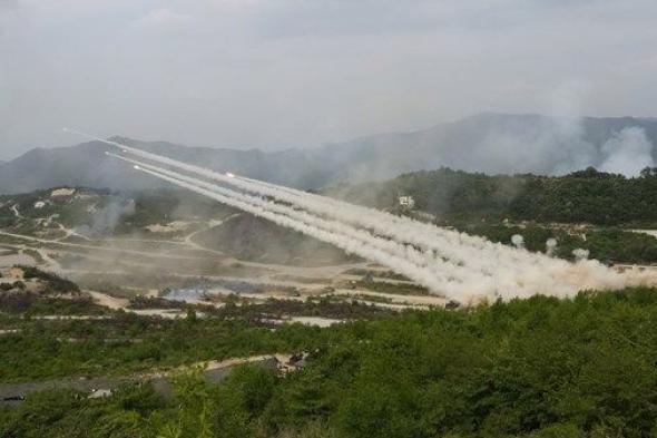 كوريا الجنوبية تجري مناورة عسكرية على جزيرة حدودية