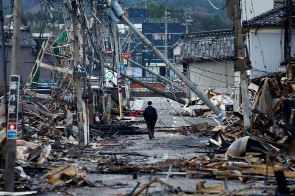 ارتفاع عدد ضحايا زلزال اليابان إلى 100 شخص