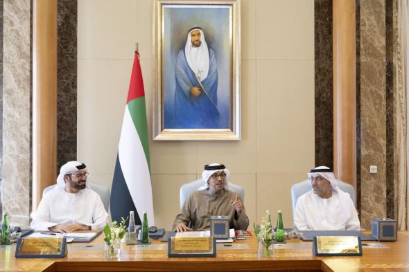 الامارات | المجلس الوزاري للتنمية برئاسة منصور بن زايد يناقش عدداً من المبادرات والمشاريع لدعم المنظومة الحكومية