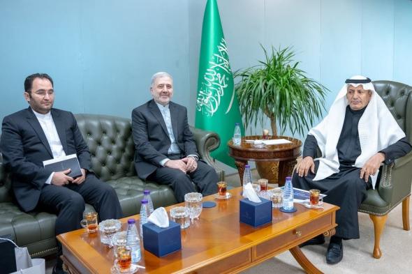 الخليج اليوم .. إيران تتطلع لتعزيز علاقاتها التجارية مع السعودية