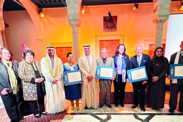 الامارات | الشارقة تحتفي بـ 4 أدباء في قصر النجمة الزهراء بتونس