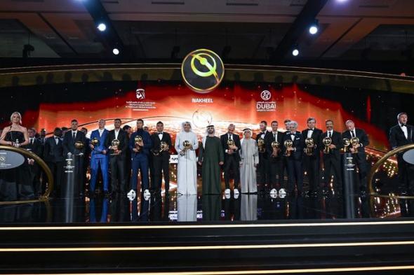 الامارات | منصور بن محمد يتوّج نجوم العالم الفائزين  بـ «جائزة دبي غلوب سوكر»