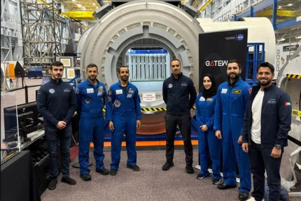 الامارات | "محمد بن راشد للفضاء" يعلن بدء تطوير "بوابة الإمارات" في محطة الفضاء القمرية
