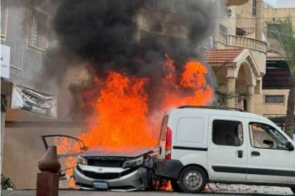 قتلى وجرحى في غارة إسرائيلية استهدفت سيارة بجنوب لبنان