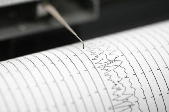 زلزال بقوة 5.4 درجات يضرب مقاطعة “بابوا الغربية” في إندونيسيا