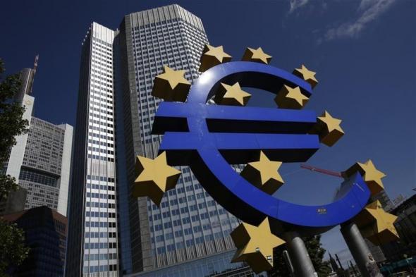 تراجع الطلب على القروض المصرفية في منطقة اليورو