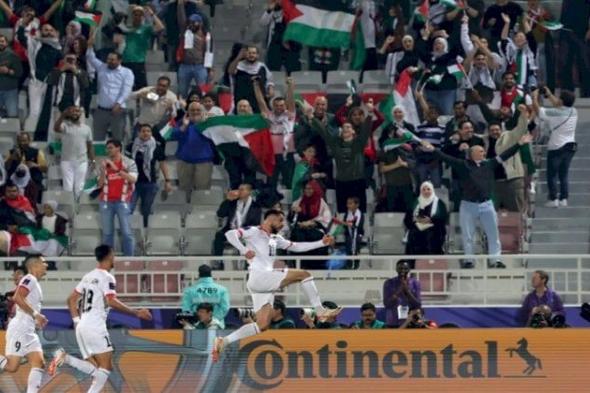 كأس آسيا: رسائل من خلف السياج لنجوم منتخب فلسطين